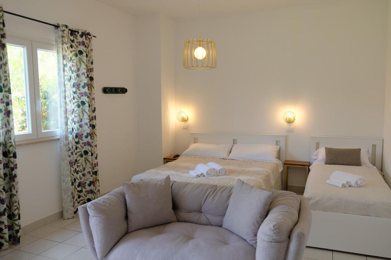 Belvedere Monte Leano Guest House Terracina Exterior photo