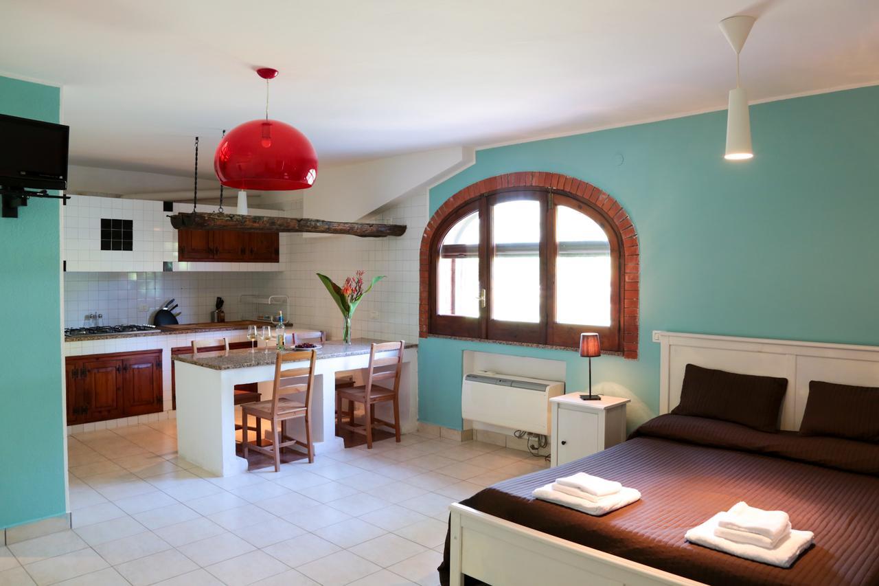 Belvedere Monte Leano Guest House Terracina Exterior photo