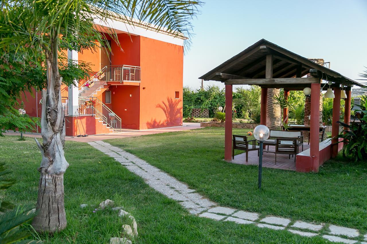 Belvedere Monte Leano Guest House Terracina Exterior photo
