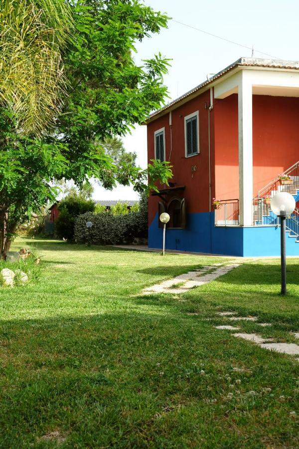 Belvedere Monte Leano Guest House Terracina Exterior photo